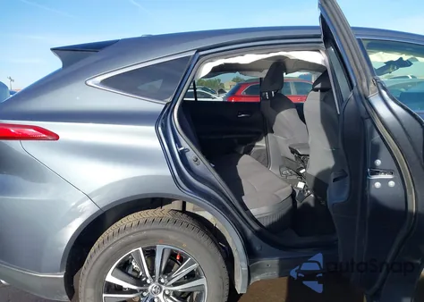 2022 Toyota Venza Le z USA, uszkodzony, nr VIN JTEAAAAH4NJ087619